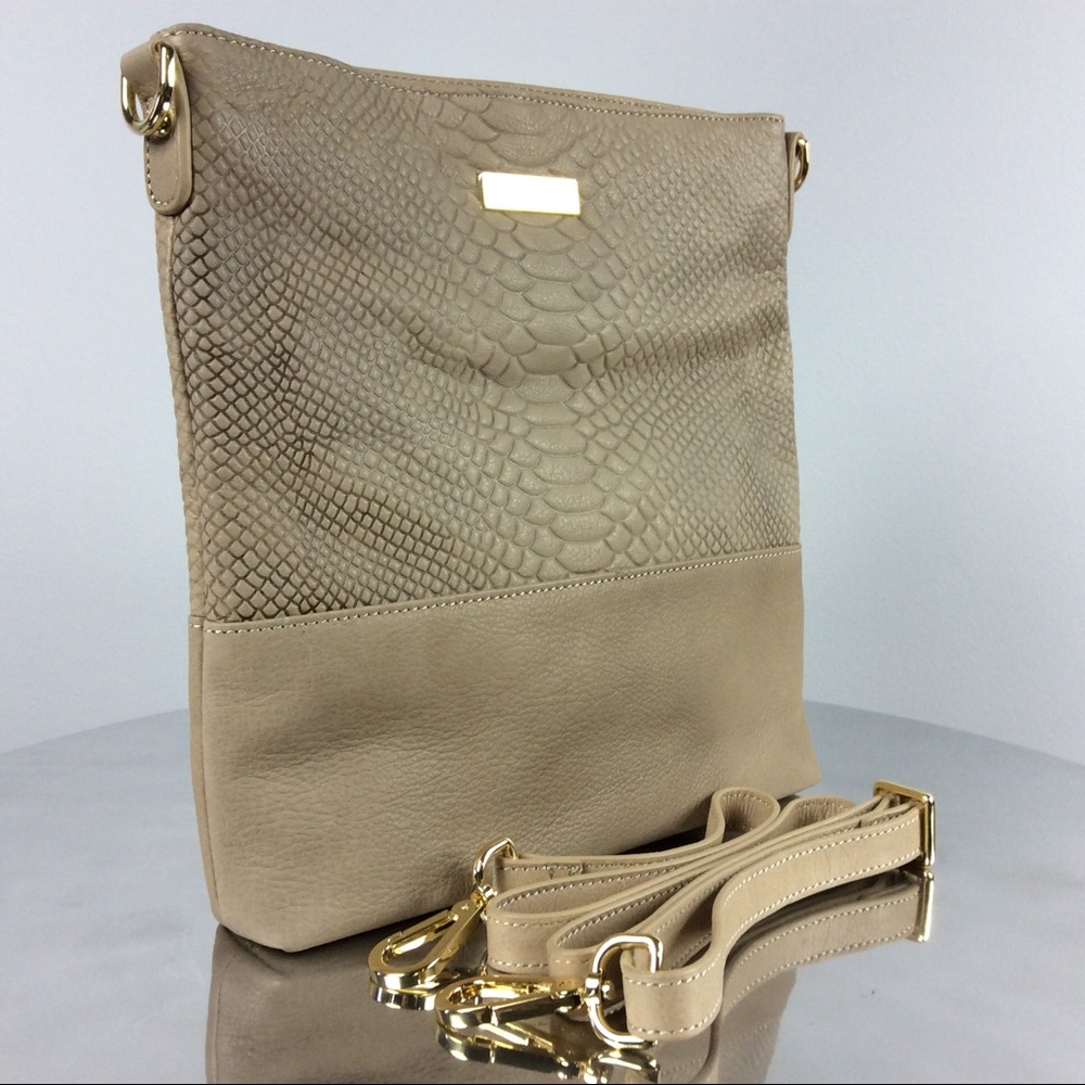 OLIVIA crossbody handbag from Canadian designer KODA NIVOLI